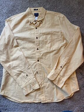J. Crew Men’s Long-Sleeve Button-Down Slim Untucked Shirt in Yellow